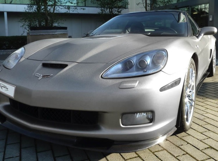 Folia samochodowa tytanowe szczotkowane aluminium